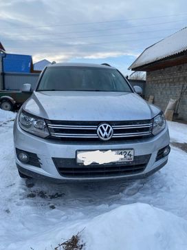 SUV   Volkswagen Tiguan 2012 , 650000 , 