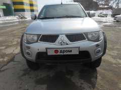 Пикап Mitsubishi L200 2011 года, 1200000 рублей, Барнаул