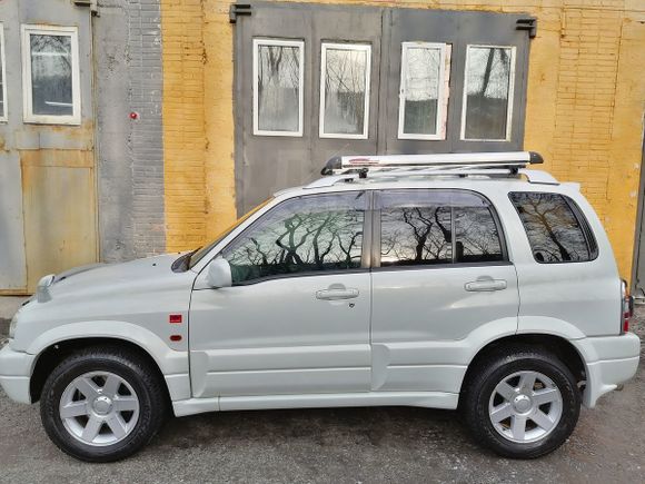 SUV   Suzuki Escudo 2001 , 570000 , 