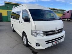 Минивэн или однообъемник Toyota Hiace 2012 года, 2880000 рублей, Кызыл