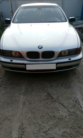  BMW 5-Series 2000 , 236000 , 