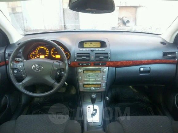  Toyota Avensis 2005 , 555000 , 