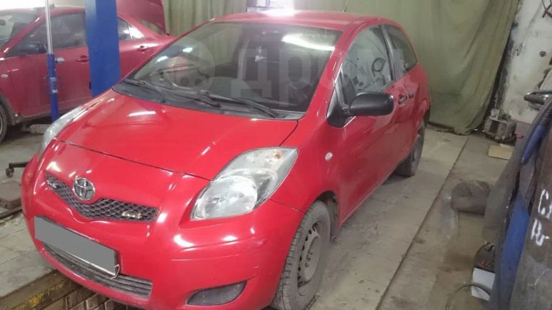  Toyota Yaris 2010 , 300000 , 