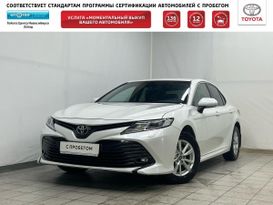 Седан Toyota Camry 2018 года, 2900000 рублей, Новосибирск