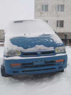 Минивэн или однообъемник Nissan Vanette Serena 1992 года, 150000 рублей, Ягодное