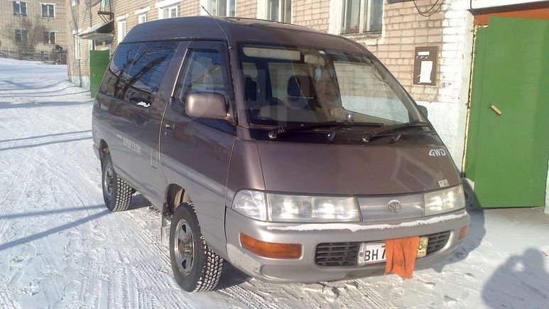 Toyota Town Ace 1996 , 220000 , 