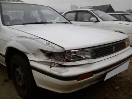  Nissan Bluebird 1988 , 17000 , 