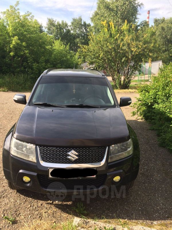 SUV   Suzuki Grand Vitara 2011 , 850000 , -