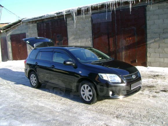  Toyota Corolla Fielder 2010 , 545000 , 