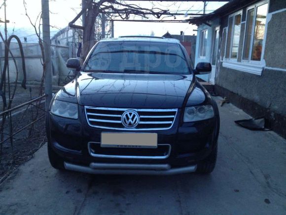 SUV   Volkswagen Touareg 2004 , 750000 , 