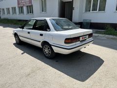 Седан Toyota Sprinter 1988 года, 130000 рублей, Барнаул