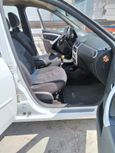  Renault Logan 2010 , 300000 , 