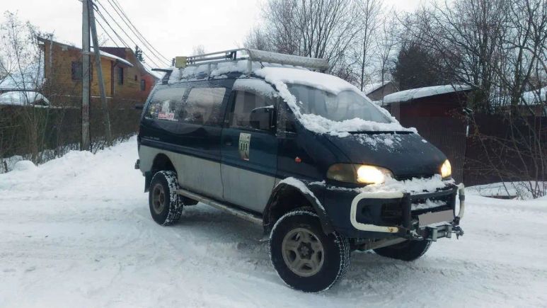    Mitsubishi Delica 1998 , 160000 , 