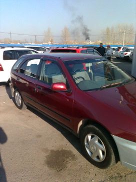 Nissan March 2000 , 40000 , 