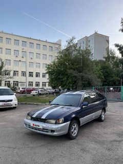 Универсал Toyota Corolla 1998 года, 99000 рублей, Красноярск