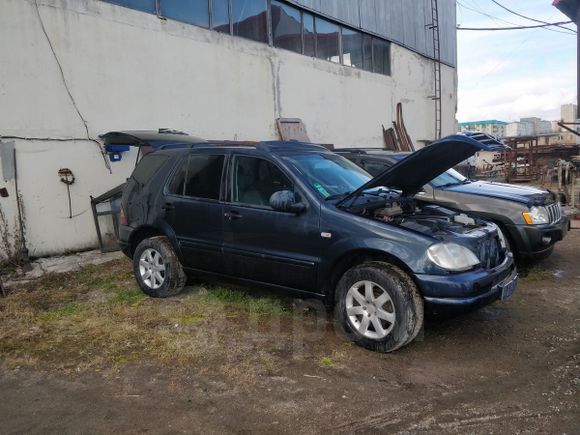 SUV   Mercedes-Benz M-Class 1999 , 250000 , 