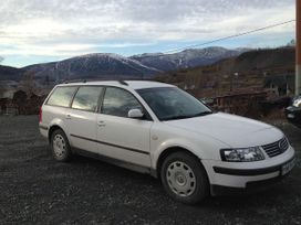  Volkswagen Passat 2000 , 255000 , 