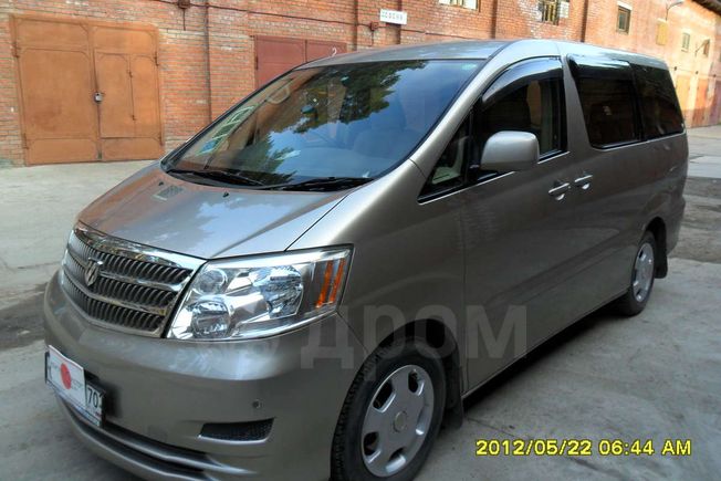    Toyota Alphard 2004 , 700000 , 