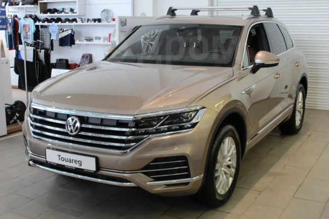 SUV   Volkswagen Touareg 2019 , 4935000 , 