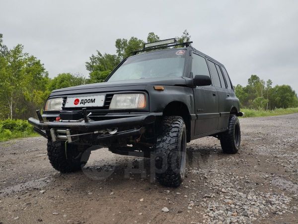 Сузуки Эскудо 1997 в Хабаровске, suzuki vitara. левый руль. 2 комплекта ...