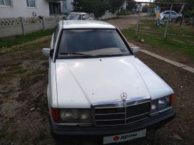 Mercedes-Benz 190 1984 , 120000 , 