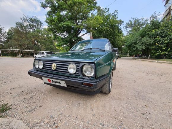  3  Volkswagen Golf 1987 , 105000 , 