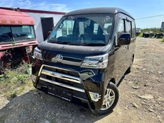 Минивэн или однообъемник Toyota Pixis Van 2018 года, 750000 рублей, Чита