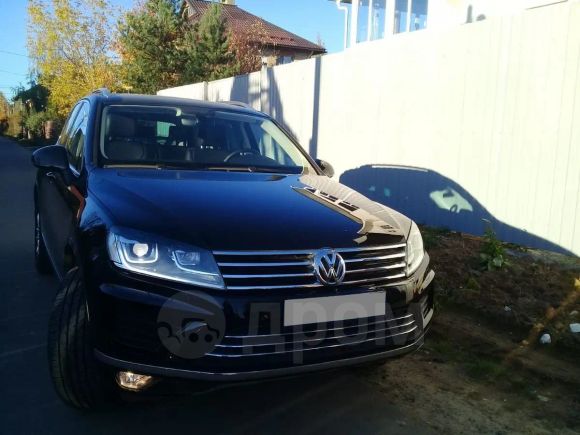 SUV   Volkswagen Touareg 2016 , 2600000 , 