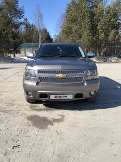 SUV или внедорожник Chevrolet Tahoe 2012 года, 2550000 рублей, Сургут