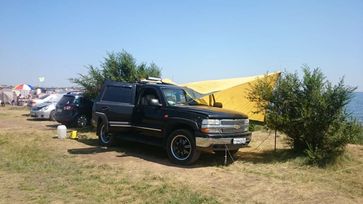 SUV   Chevrolet Tahoe 2003 , 500000 , 