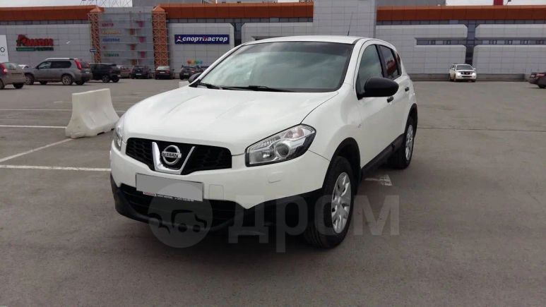 SUV   Nissan Qashqai 2013 , 745000 , 