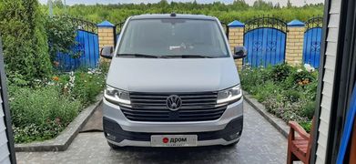 Минивэн или однообъемник Volkswagen Multivan 2021 года, 10300000 рублей, Коряжма