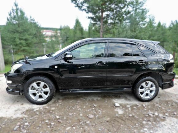 SUV   Toyota Harrier 2004 , 750000 , 