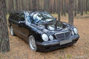  Mercedes-Benz E-Class 2001 , 370000 , 