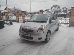 Хэтчбек Toyota Vitz 2005 года, 640000 рублей, Барнаул