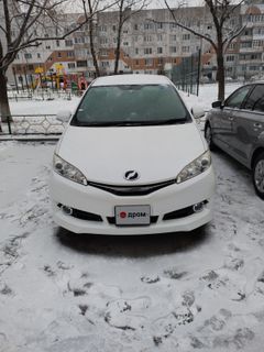 Минивэн или однообъемник Toyota Wish 2013 года, 1670000 рублей, Тюмень