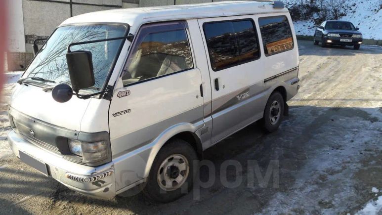    Nissan Vanette 1997 , 200000 , 