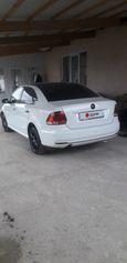  Volkswagen Polo 2016 , 600000 , 