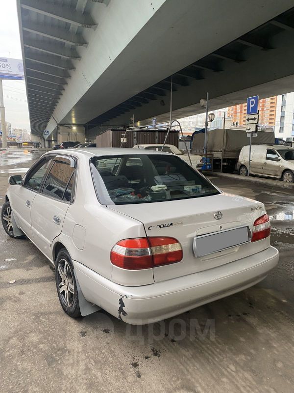  Toyota Corolla 1999 , 135000 , 