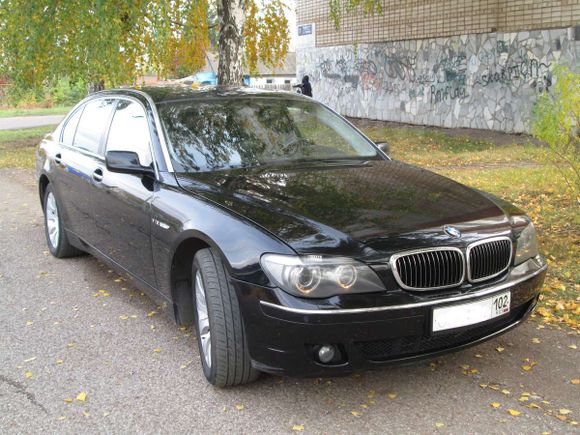  BMW 7-Series 2004 , 530000 , 