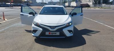 Седан Toyota Camry 2020 года, 3100000 рублей, Краснодар