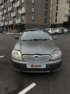 Седан Toyota Corolla 2002 года, 240000 рублей, Красноярск