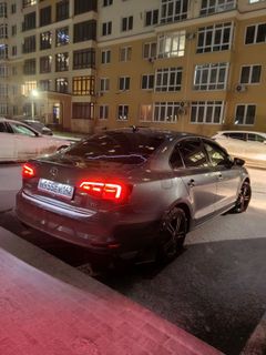 Седан Volkswagen Jetta 2018 года, 1890000 рублей, Кемерово
