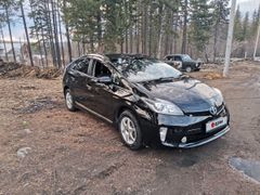 Лифтбек Toyota Prius 2015 года, 1260000 рублей, Алдан