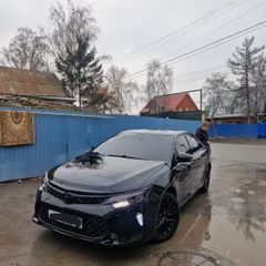 Седан Toyota Camry 2016 года, 2680000 рублей, Новосибирск