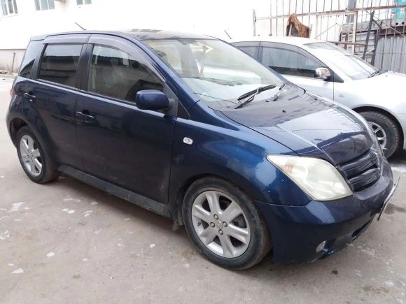  Toyota ist 2003 , 290000 , 