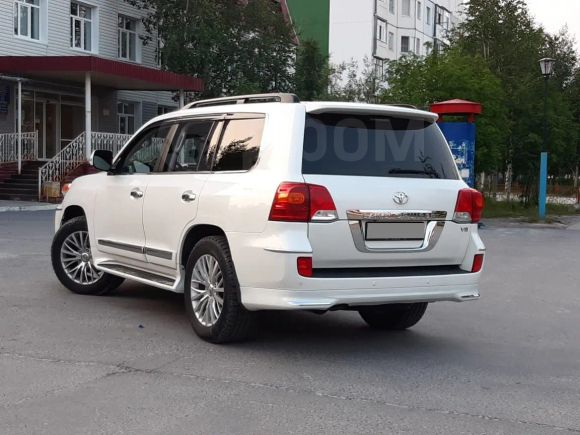 SUV   Toyota Land Cruiser 2012 , 2600000 , 