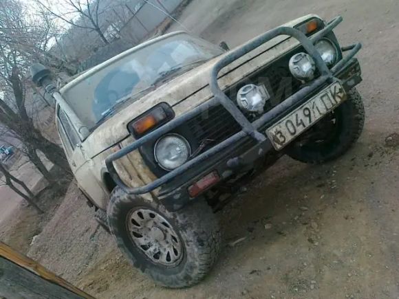 SUV    4x4 2121  1987 , 60000 , 