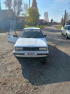 Седан Nissan Sunny 1986 года, 87000 рублей, Канск