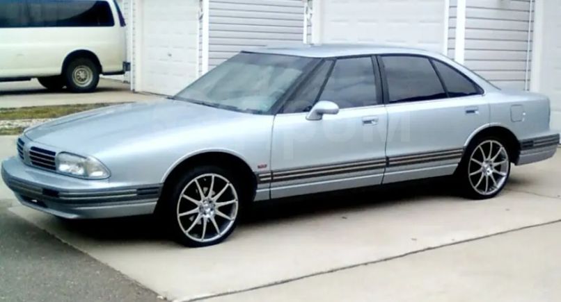  Oldsmobile 88 1994 , 300000 , 